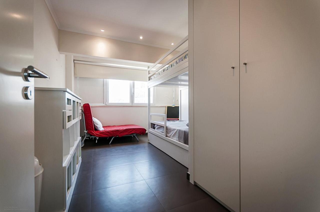 Amazing Apartment In Кошта-да-Капарика Экстерьер фото